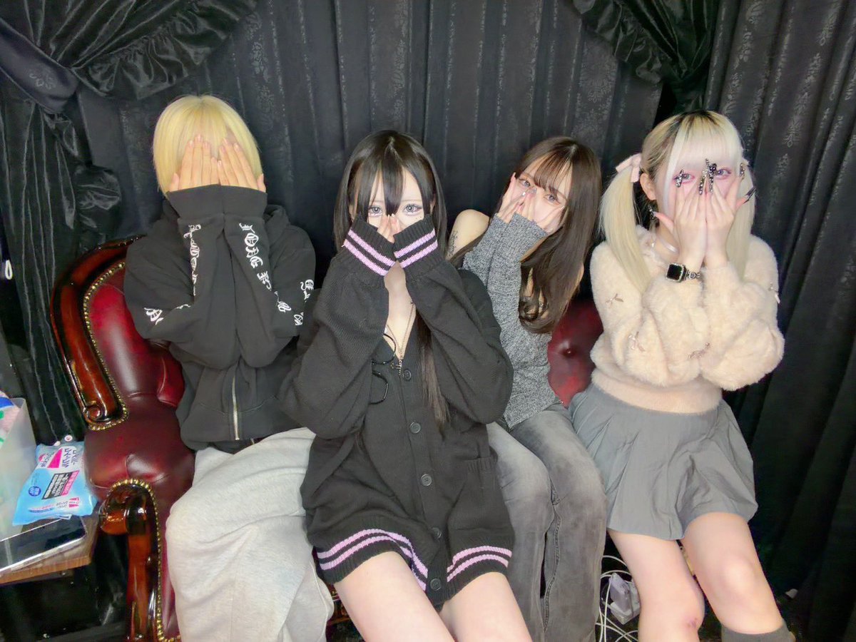 #推ししか勝たん ♥️ メイドカフェ tweet media