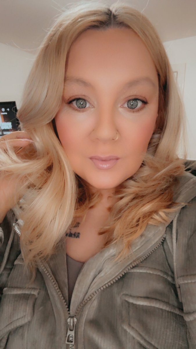 Clarey 🍀 tweet media