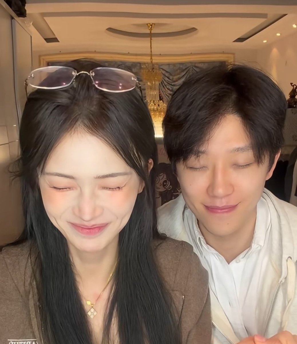 Iheartu2 tweet media