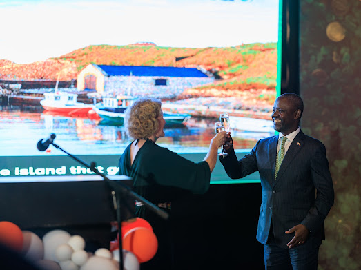 Ireland in Uganda tweet media