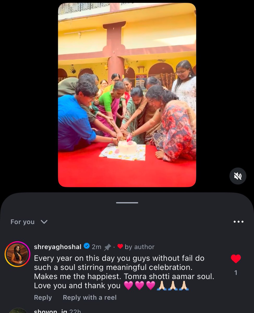 Thank you <a href="/shreyaghoshal/">Shreya Ghoshal</a>  for always encouraging us ❤️🧿🥺✨

Team <a href="/Shreyas_Soul/">Shreya's Soul</a>  ✨