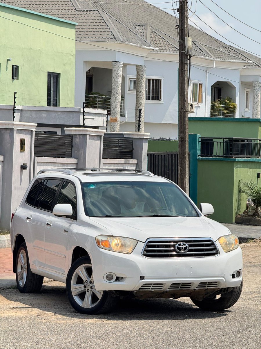 _Tiga_b's tweet photo. For sale ‼️‼️‼️‼️‼️‼️‼️
Premium used 2008 Toyota Highlander Limited.
Reg 

PRICE: 12 Million https://t.co/BtTypxLb9K