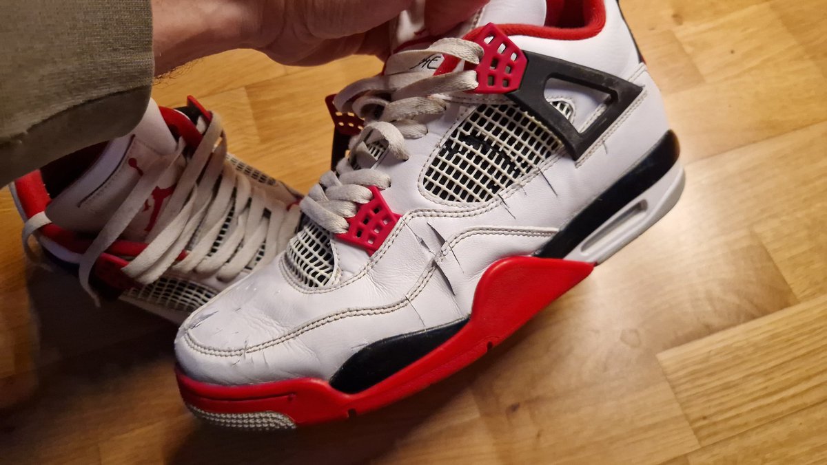 sneakerloveraustria tweet media