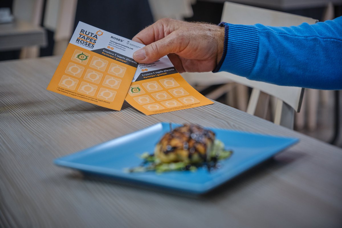 Visit Roses tweet media