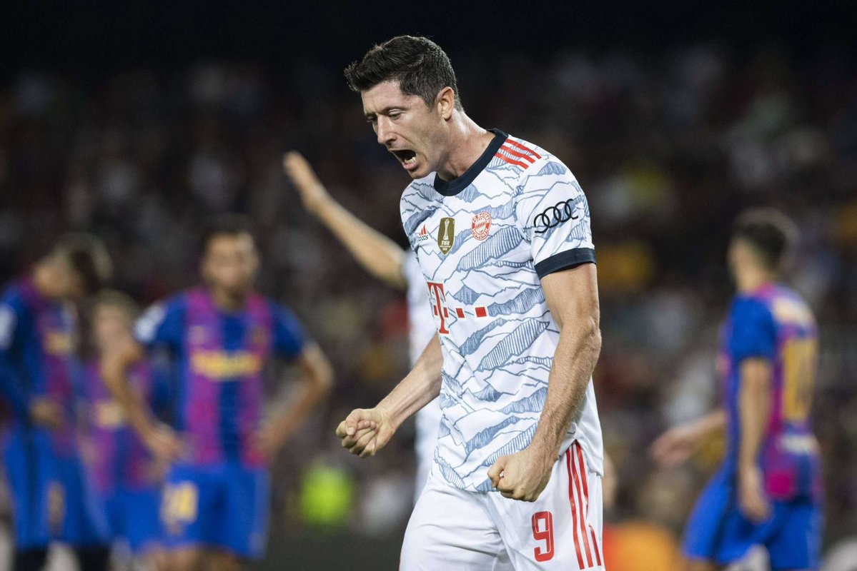 Lewy World tweet media