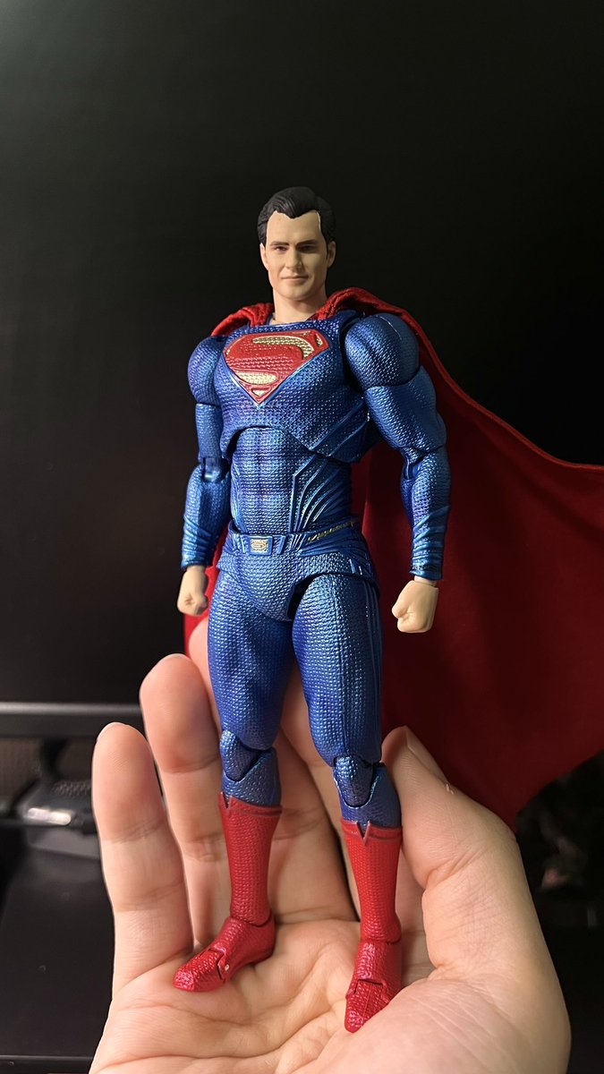 April showers741 tweet media