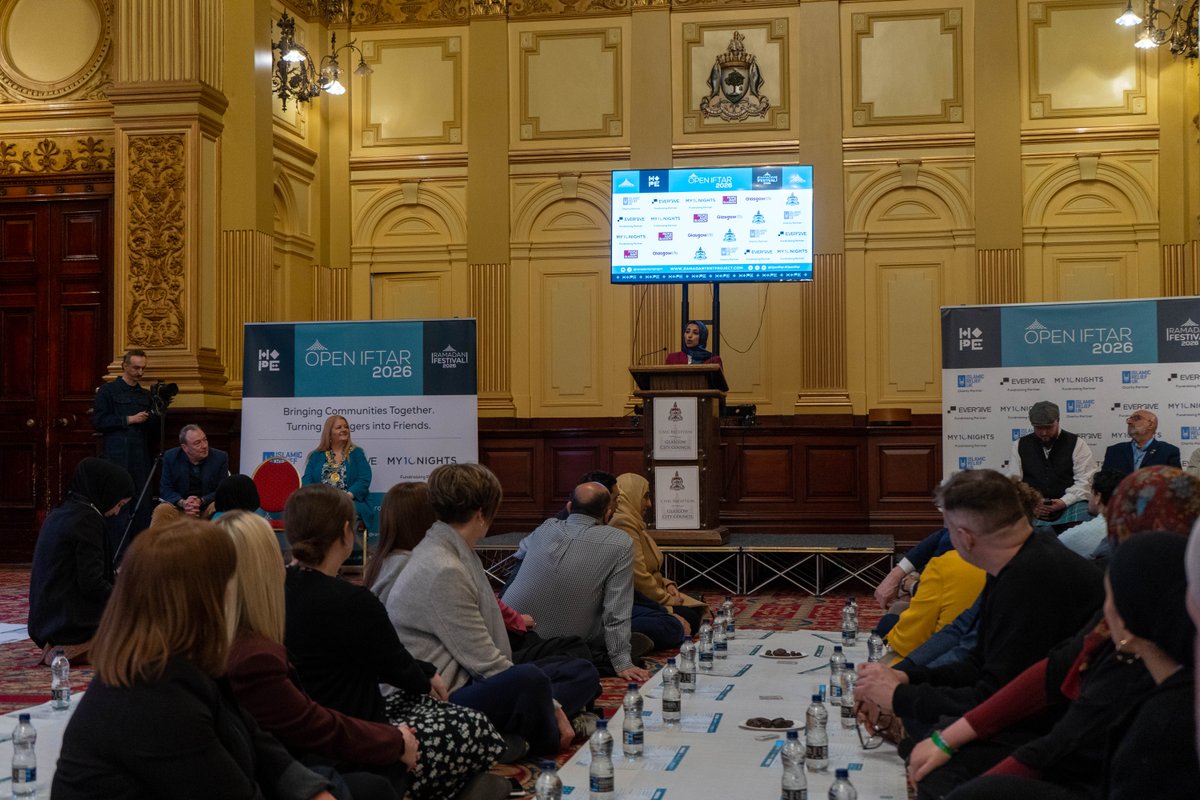 IslamicReliefUK's tweet photo. From Guildhall in the heart of London to the first Open Iftar at the National Gallery - it's been another wonderful week of @RamadanTent's @OpenIftar.
 
We're overjoyed to support this wonderful project, which builds bridges across the country with Iftars open to all. 💙 https://t.co/8LROus9vPv