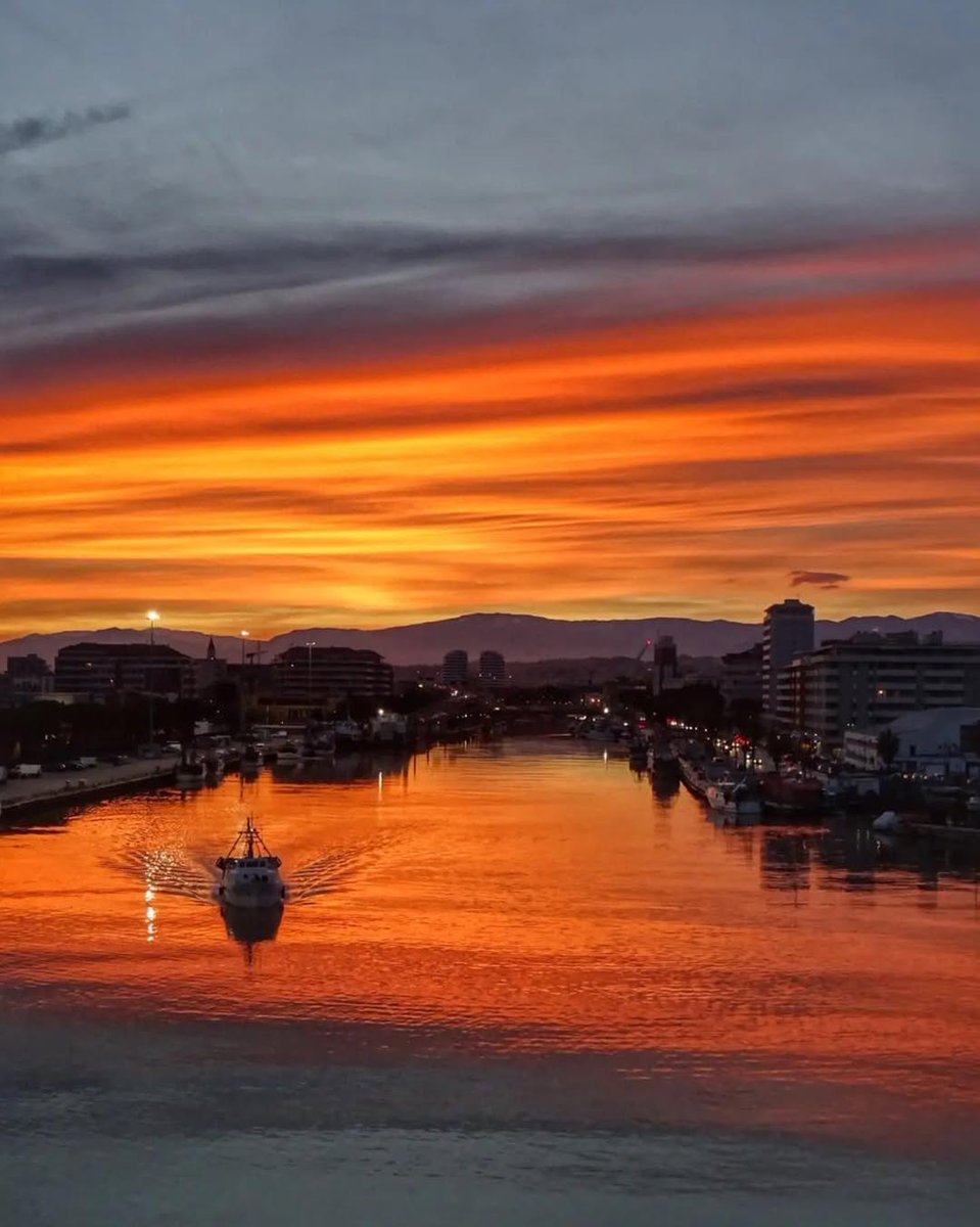 Visit Abruzzo tweet media