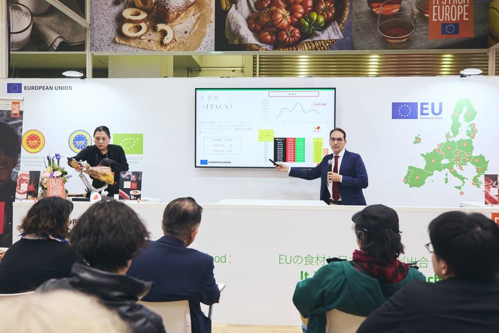 #ASICI ha participado en #FoodexJapan para trasladar al mercado nipón las garantías sanitarias y de trazabilidad del jamón ibérico.
#ANICE ha acompañado en esta ocasión la misión destacando que “la seguridad del Jamón Ibérico está plenamente garantizada”👇
f.mtr.cool/appxuovhho