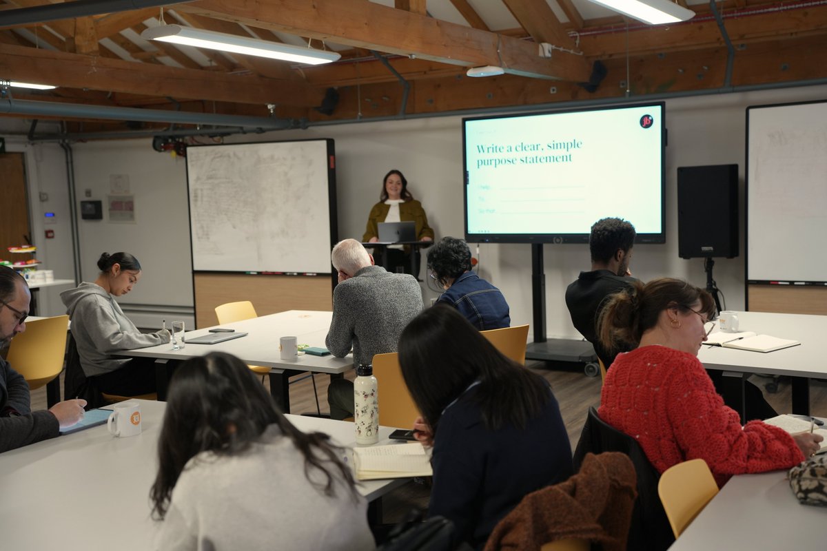 generatormcr's tweet photo. Happy Friday Generator folks!

Here’s a look back at our recent workshops on Branding and Social Media.

For upcoming sessions, take a look at our EVENTBRITE page!

#workshop #entrepreneur #smallbusiness #coworking #coworkingspace https://t.co/yqgWyJMKwH