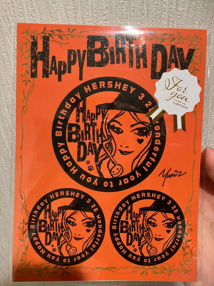 HERSHEY's tweet media