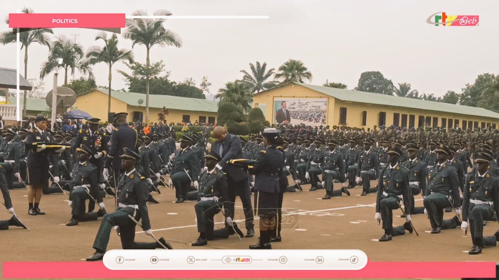 TheCameroonianZ's tweet image. Sortie officielle de la 40ᵉ promotion de l'École Militaire Interarmées (#EMIA), baptisée « Paix, Intégration et Développement ».

📍Yaoundé #Cameroon