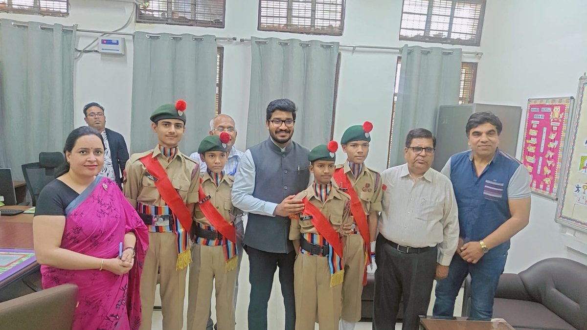 DM/DEO West Delhi tweet media