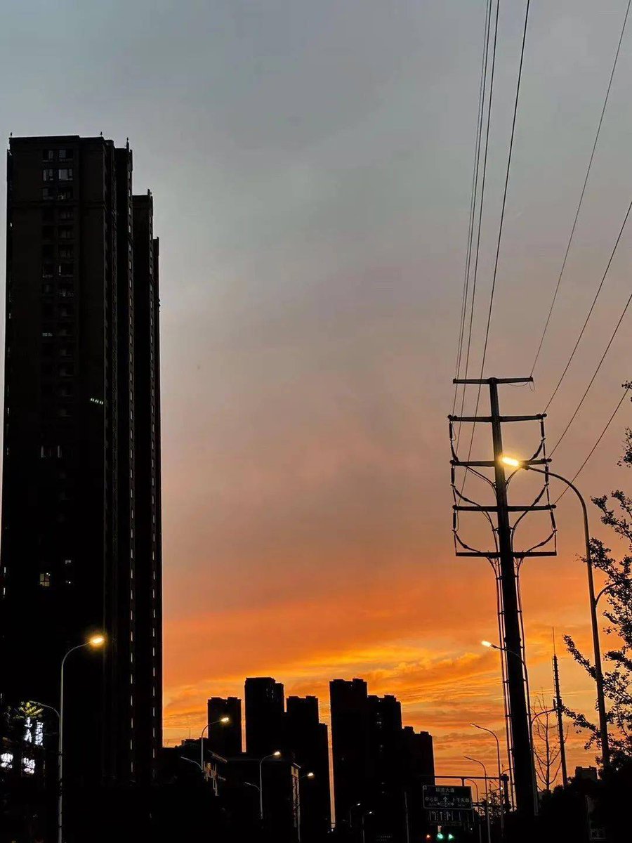 kathleen heacox tweet media