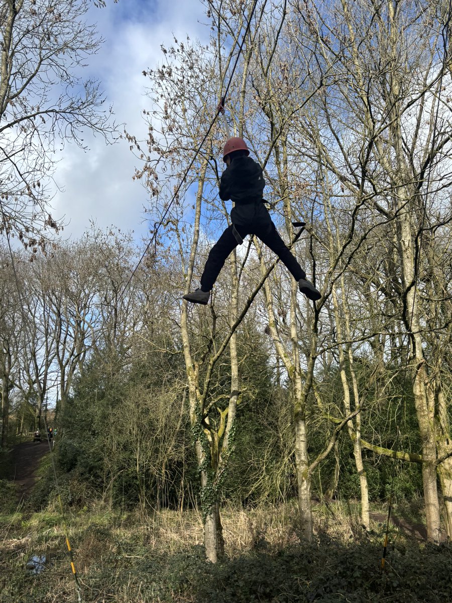 Mr Giles tweet media