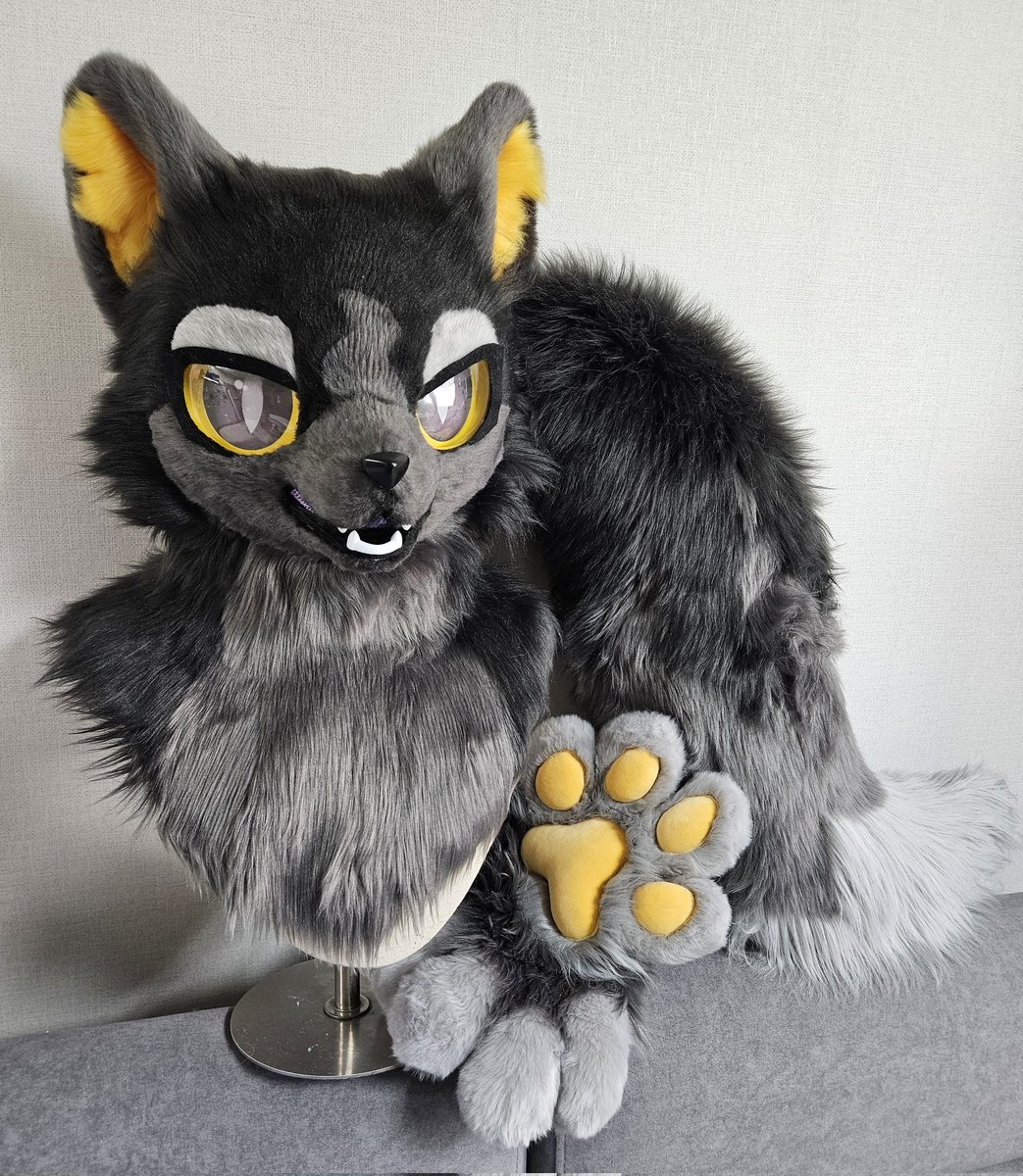 💜Purple Bat Fursuit💜 tweet media
