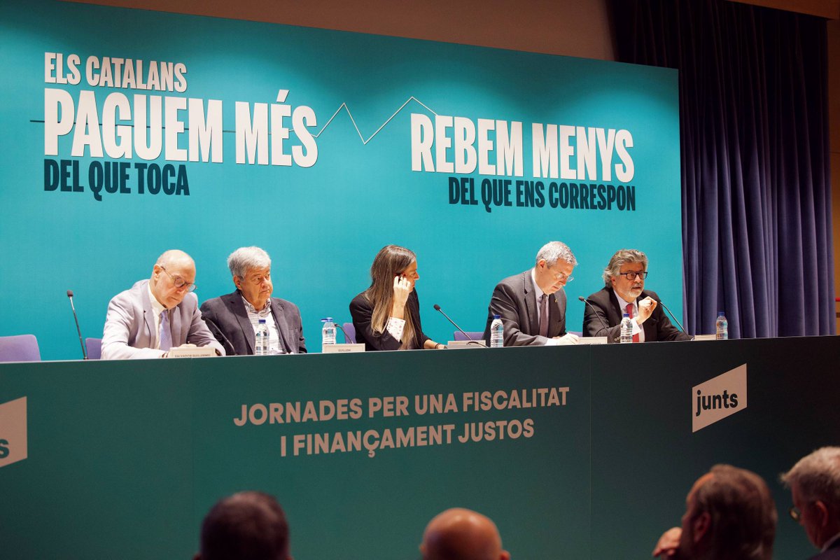 Junts per Catalunya🎗 tweet media