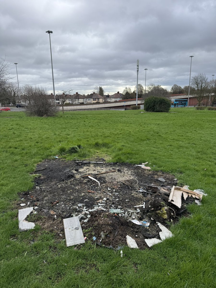 Tay196's tweet photo. @lpoolcouncil Hi, any chance you could get this removed on the small field in old swan by queens drive flyover? It’s a proper eyesore for us dog owners who use the field. Thanks https://t.co/AaHa0dZ6qu