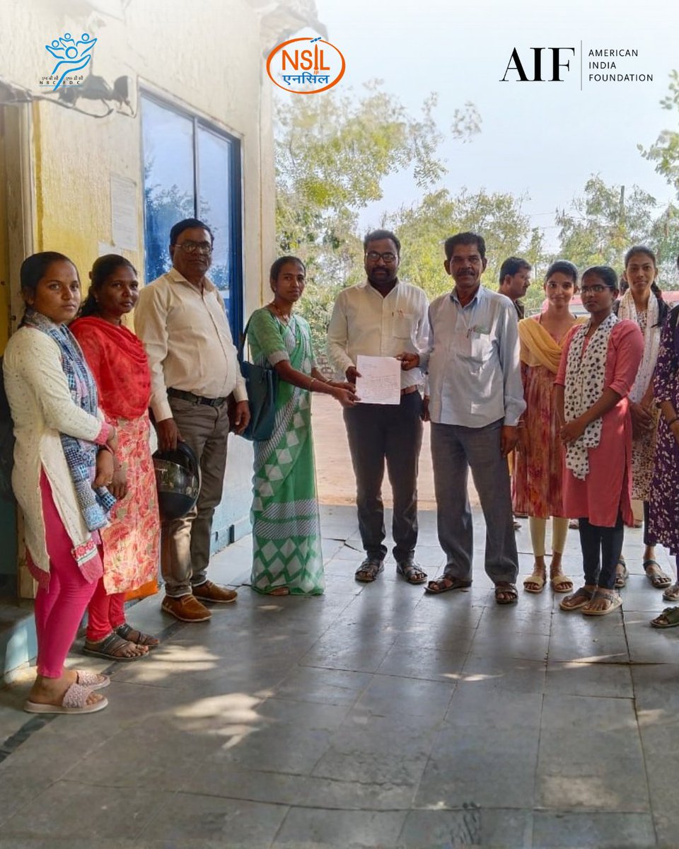 AIFoundation's tweet photo. Economic empowerment begins with access. In Yadgir, 200 women in AIF’s tailoring program advocated for better bus services to reach the training centre. Their collective action succeeded -improving transport access, enabling them to build skills for self-employment. @NBCFDC @NSIL https://t.co/kaOpJQGoza