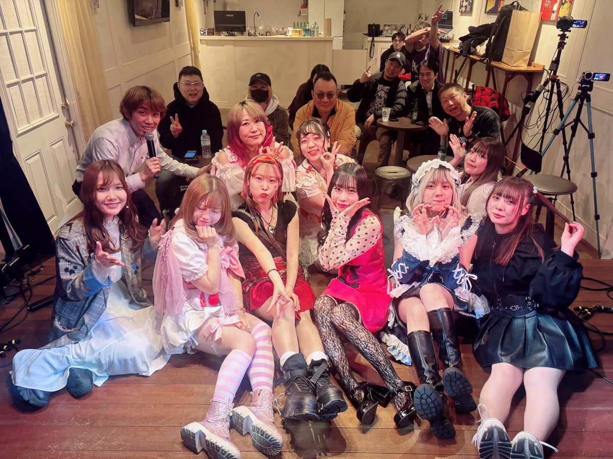 Cave Music Museum ~2025年度お疲れ様SP~
ありがとーございましたー🍻

リーダーは忘年会と間違えましたが、今年もまだまだ長いので、2026年度もよろしくお願いします(*ᴗ͈ˬᴗ͈)ꕤ*.ﾟ

次回は4/3 昭和歌謡ナイト！
Rockin' Cafe 渋谷 GABIGABI
timetr.ee/p/overage_sche…