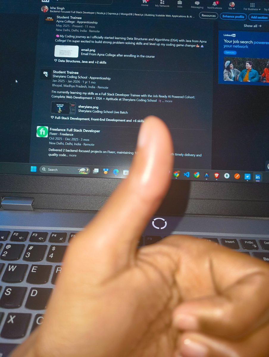 isha_singh06's tweet image. Guys is my 3 month's of experience in freelancing help me for stand out my resume??

#fiverr
#freelance