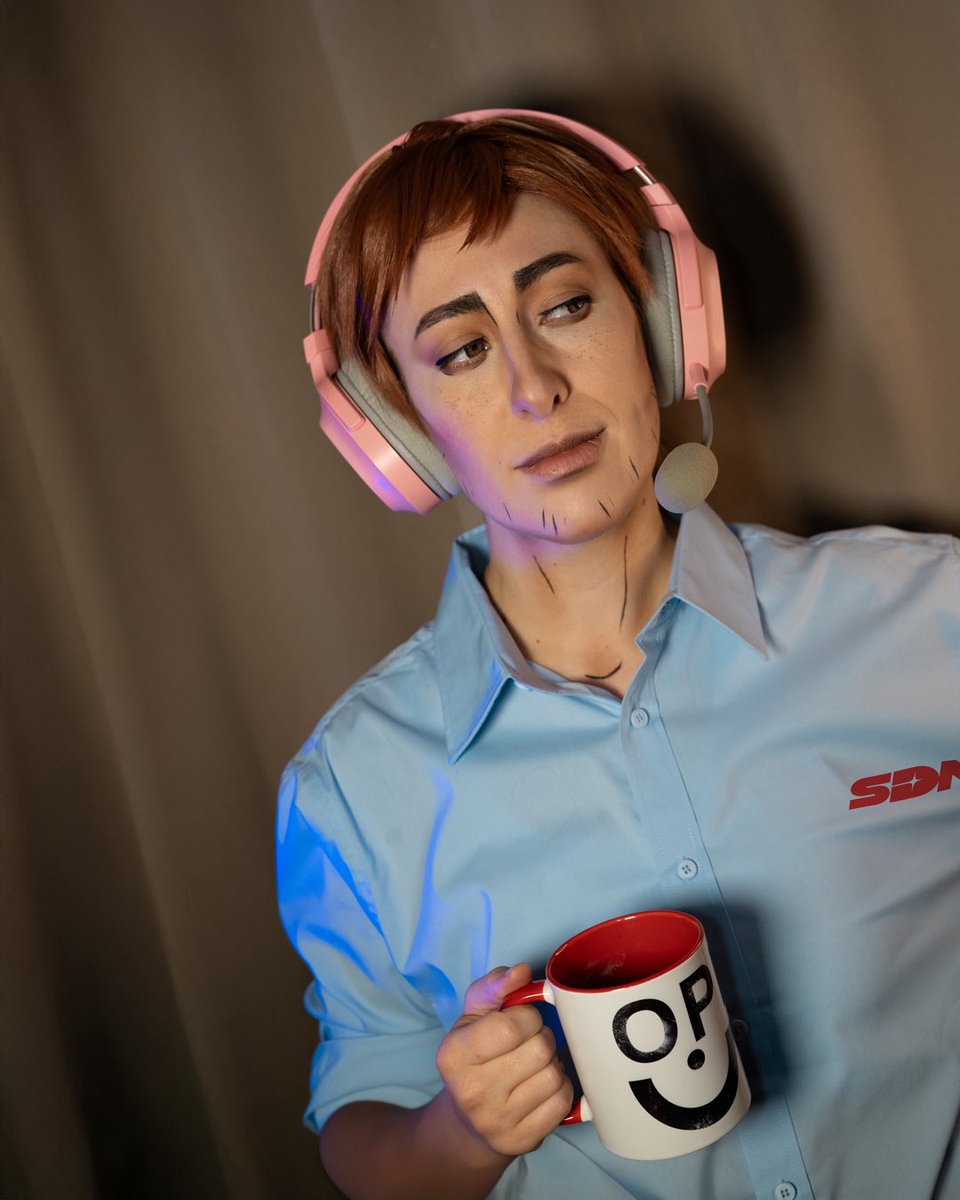 pink_Delorean tweet media