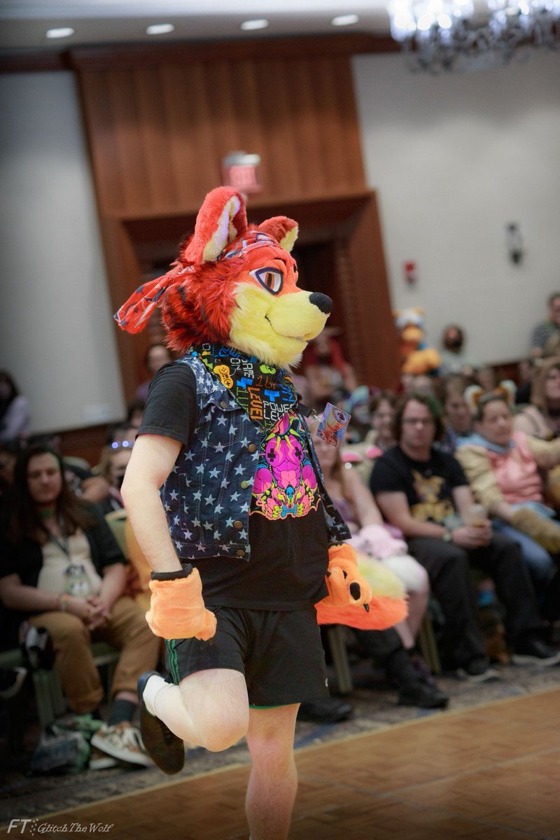 Flamethrower the Wolf 🔜 GalaxyCon Richmond, BWS tweet media