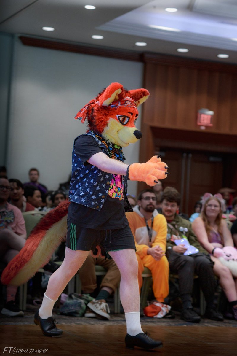 Flamethrower the Wolf 🔜 GalaxyCon Richmond, BWS tweet media