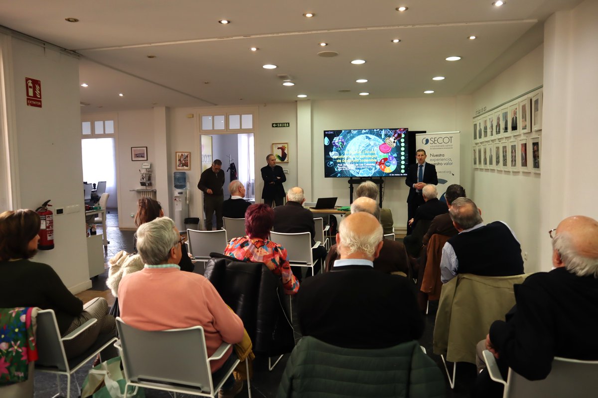 CEL León tweet media