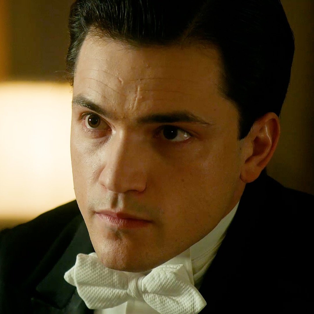 in today's episode they will fight 🫣 #LaPromesa