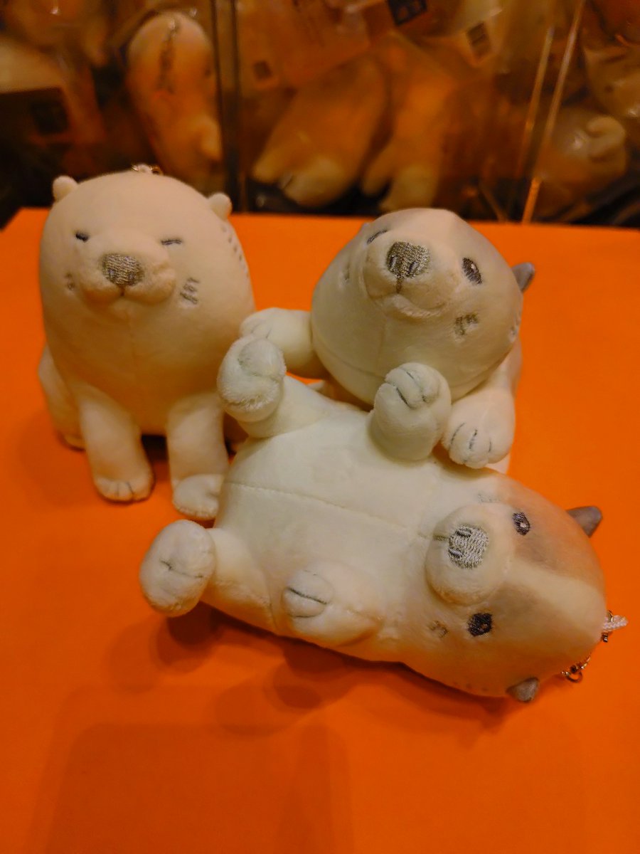 芦雪犬マスコットは多くのかたにおうちに連れて帰っていただきたいので、おひとり1種類につき1点の購入制限をさせていただきます。
(3種類1個ずつはOKです。)
ご理解のほどどうぞよろしくお願いいたします🙇