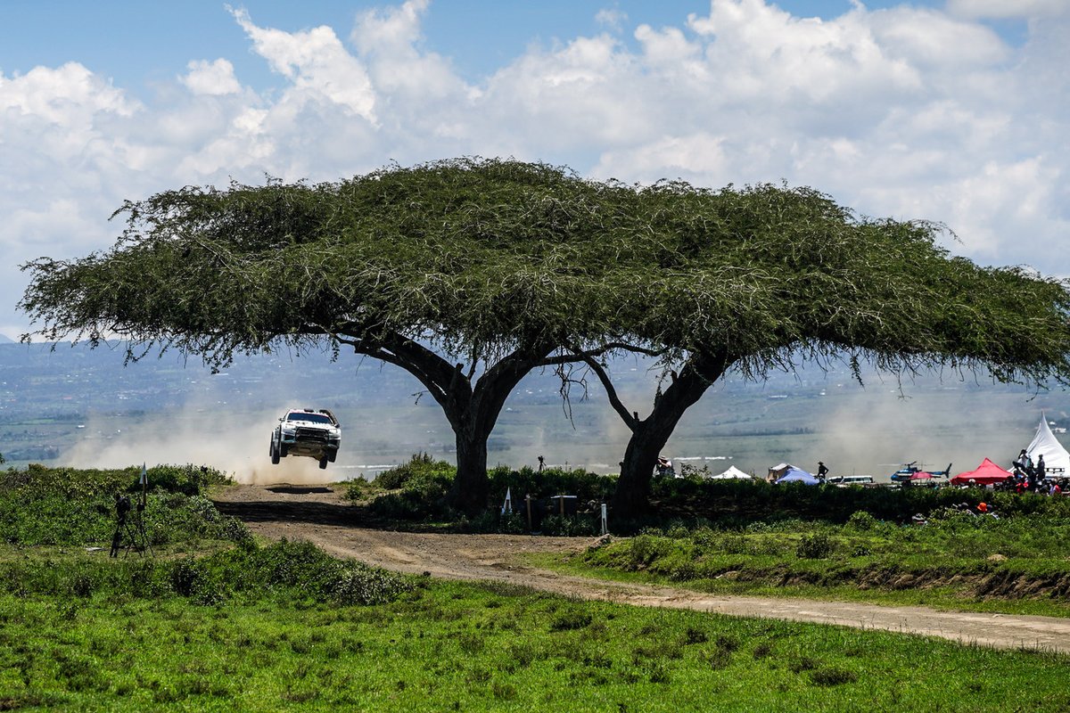 robertvirves's tweet photo. Safari Rally Kenya 2026 🇰🇪 
Friday

Touchdown for service in P2 📷
+5.5s to Greensmith

#STARTER • #Evecon • #Chanz • #Nordauto • #Stilo
@toksportwrt @MotorsportSkoda @OfficialWRC
#WRC #WRC2 #SafariRallyKenya https://t.co/Cv2kybCAja