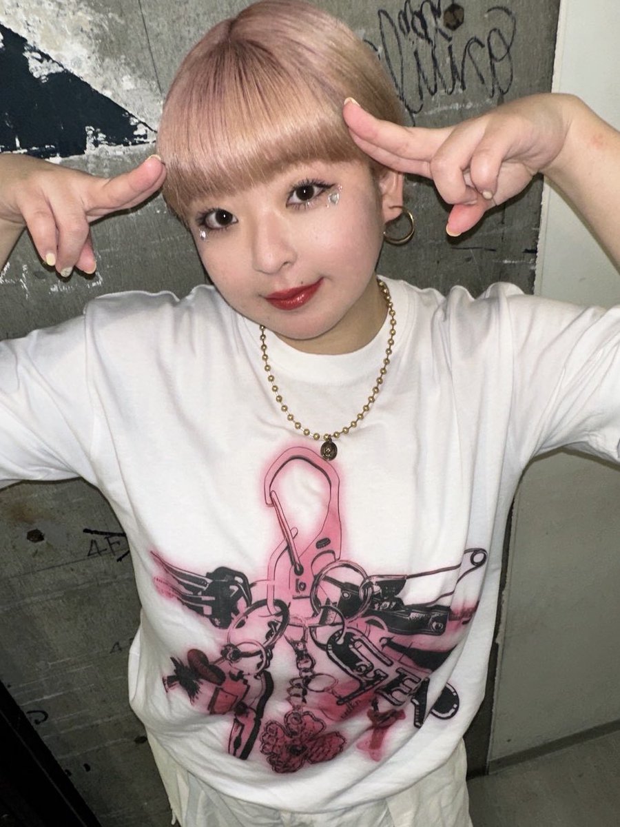 おなご　かすみん tweet media