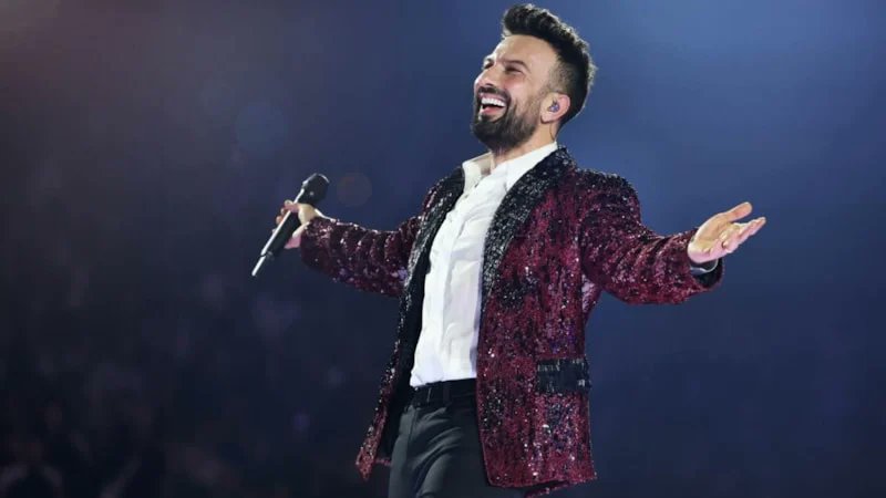 detayhaberler's tweet photo. Tarkan, Abu Dhabi'deki 2 konserini iptal etme kararı aldı
https://t.co/qyiH3tE3CE https://t.co/H9cEl9o1KA