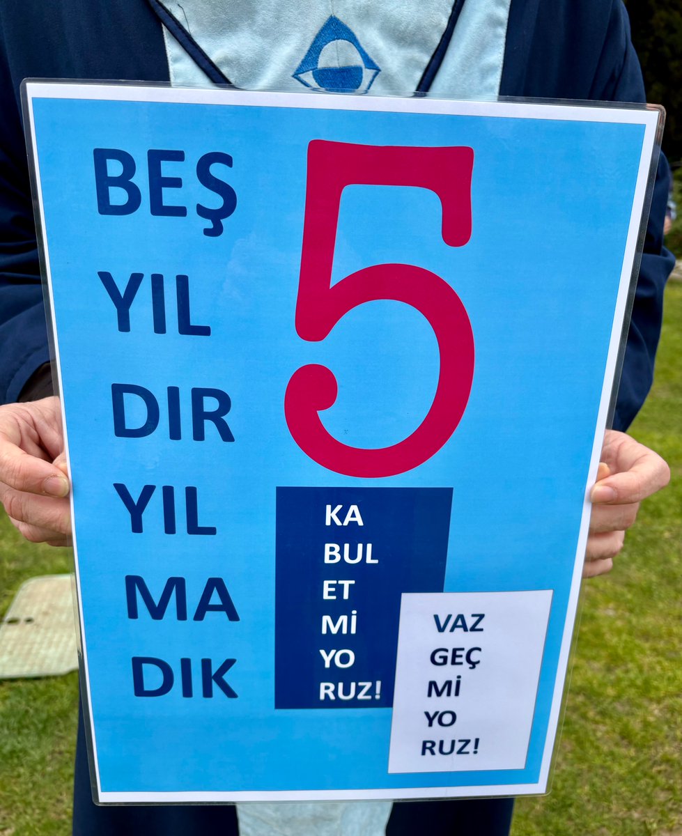 12 Mart 2026 Boğaziçi Üniversitesi Akademisyenleri Nöbeti no. 1277. Direnişin 6. yılı/1894. günü <a href="/UniBogazici/">Boğaziçi Üni.</a> #KabulEtmiyoruzVazgeçmiyoruz
March 12, 2026 Bogazici University Faculty Vigil #1277/6th year/1894th day of the resistance @unibogazici_en #WeDoNotAcceptWeDoNotGiveUp