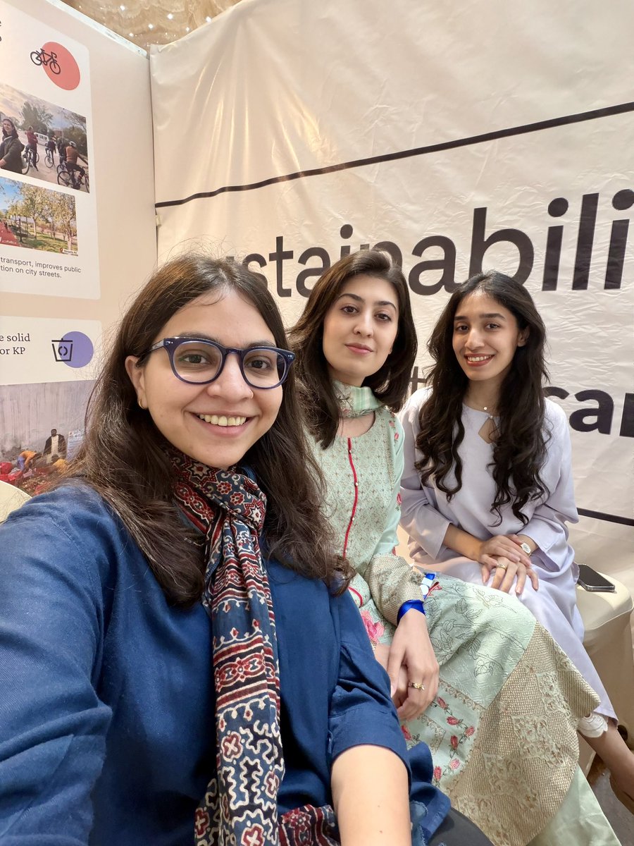 atomcamp tweet media