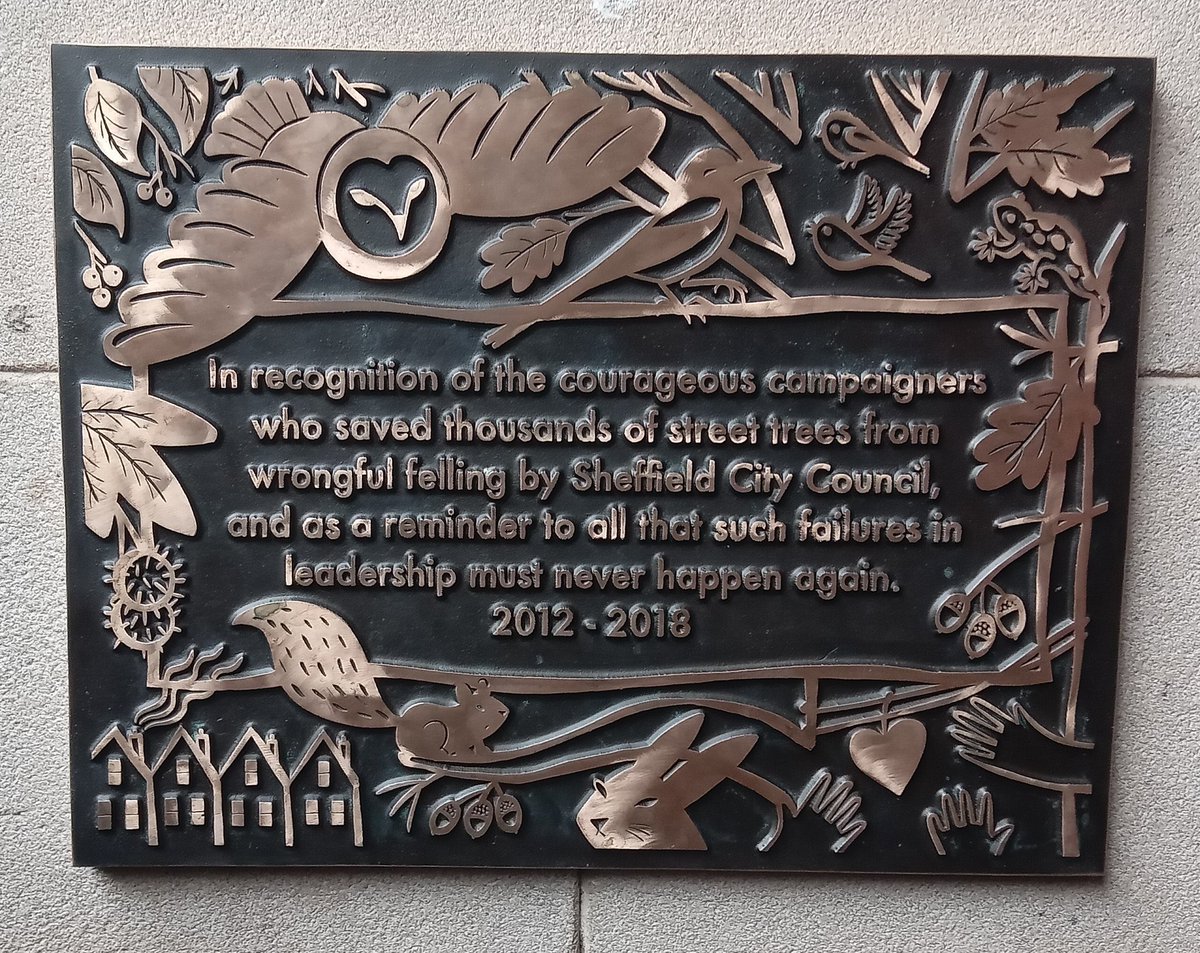 TheSadSquirrel's tweet photo. Happy Day for The Sad Squirrel as #Sheffield Council unveil historic plaque commemorating campaigners for saving over 12,000 street trees from £2.2 Billion PFI destruction! #SaveSheffTrees 🌳❤️ https://t.co/ye5cwKoOlP