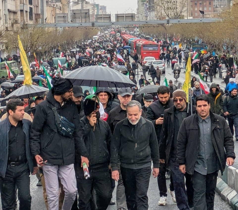 PressTV's tweet photo. Iran's Foreign Minister Abbas Araghchi joins the massive number of Iranians on the streets of Tehran for the International Quads Day rally despite American Israeli strikes on Iranian civilian protesters.

Follow: https://t.co/LWoNSpkc2J https://t.co/3ehSNuq9VV