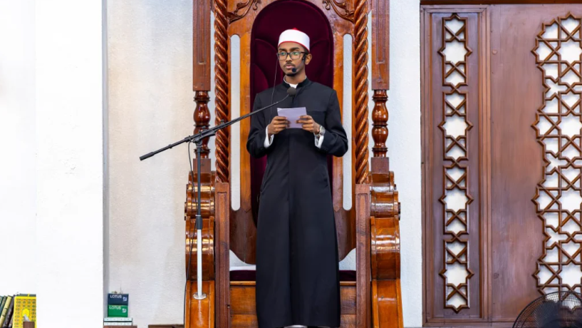 ޚުޠުބާ: ފުރާނަހިއްޕަވާ ވަޤުތު މަލާއިކަތުން އުފާވެރިކަމުގެ ޚަބަރު ދެއްވަވާނީ އަޅުކަންކުރުމުގަ ދެމިތިބި މީހުންނަށް!
miadhu.mv/articles/43062…