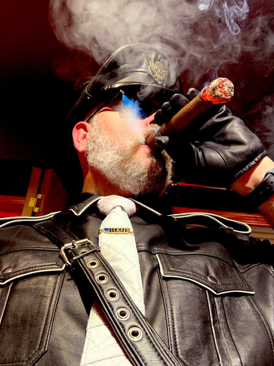 LthrCigarMstr tweet media