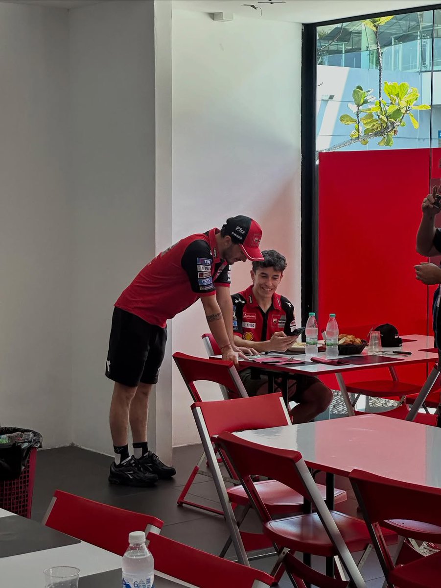 Tdolkar93 tweet media