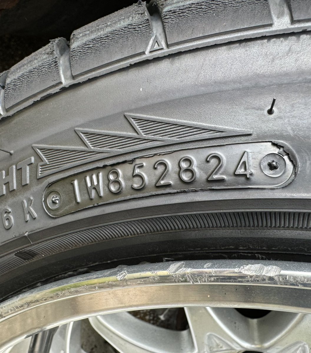 ひできち tweet media