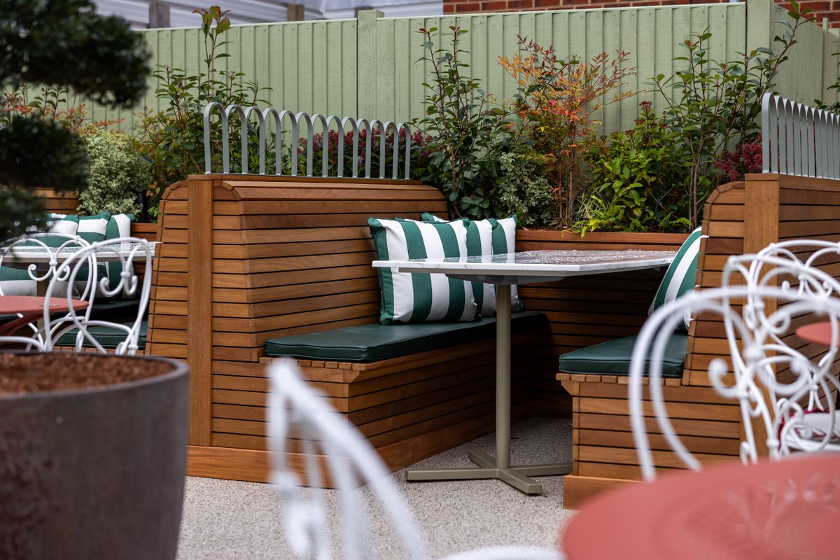 Hill Cross Furniture tweet media