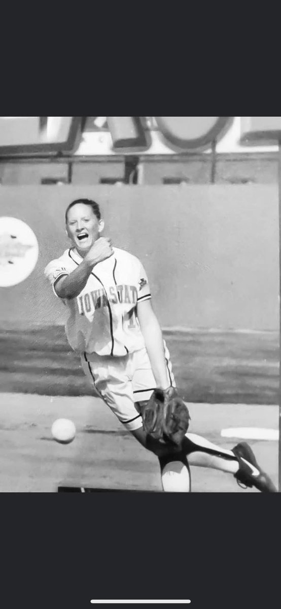 Erica (Martinez) Darnell tweet media