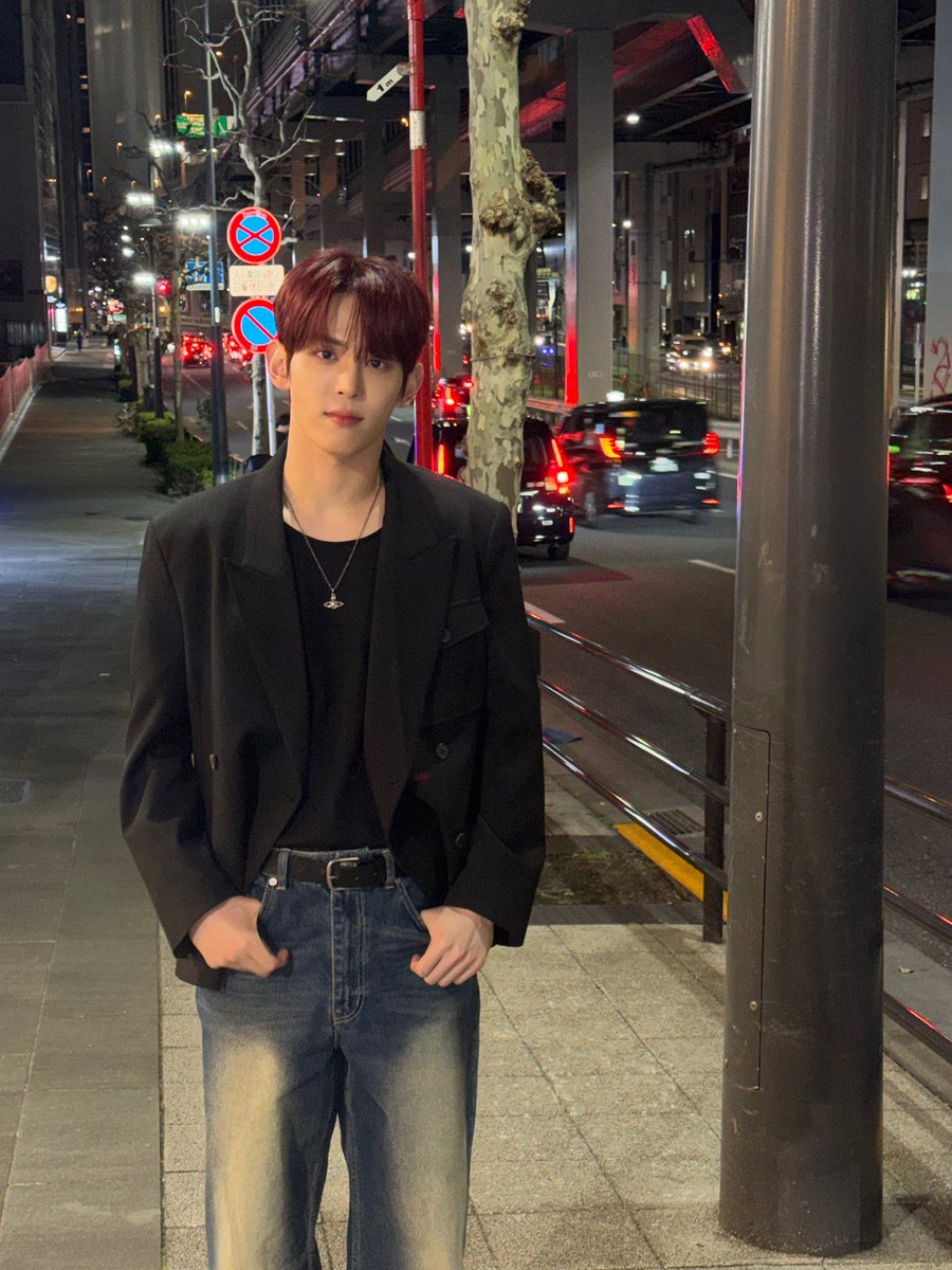 NOWZ_JAPAN's tweet photo. ╲⠀╲ ⋆⠀╲         ╲
   ╲⠀╲     ☾⋆.˚ ⠀ ╲ ⋆｡
      ☆⠀ ╲⠀⠀ ⊹   ⠀.   ☆
                  ⊹ ⠀⠀ ★ 

#NOWZ #나우즈 #ナウズ
#HYEONBIN #현빈 #ヒョンビン https://t.co/A8KShEcUeJ