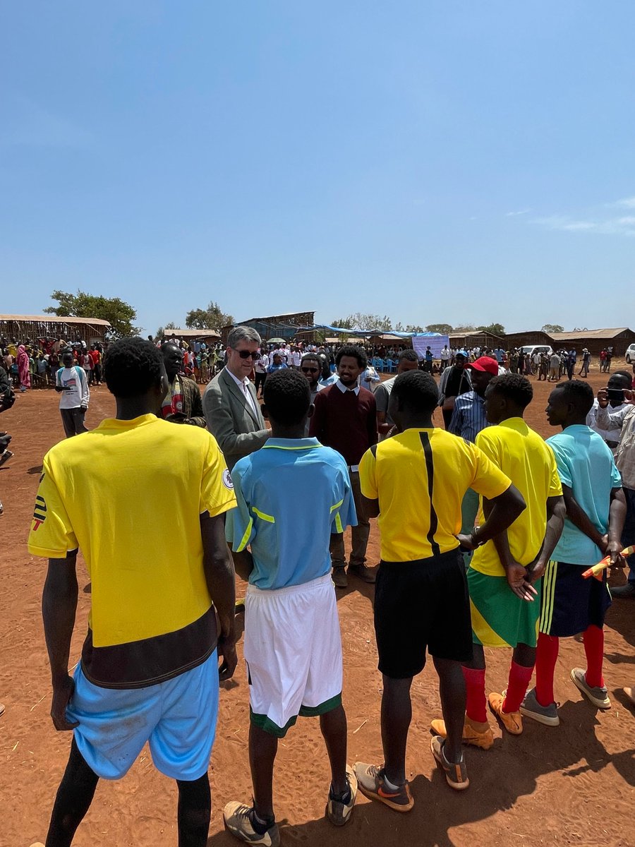 Canada and Sudan tweet media