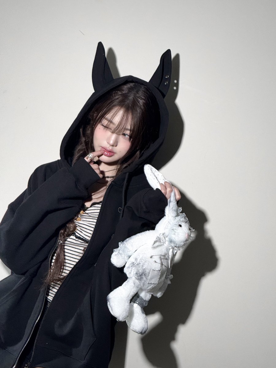 IVE OFFICIAL tweet media