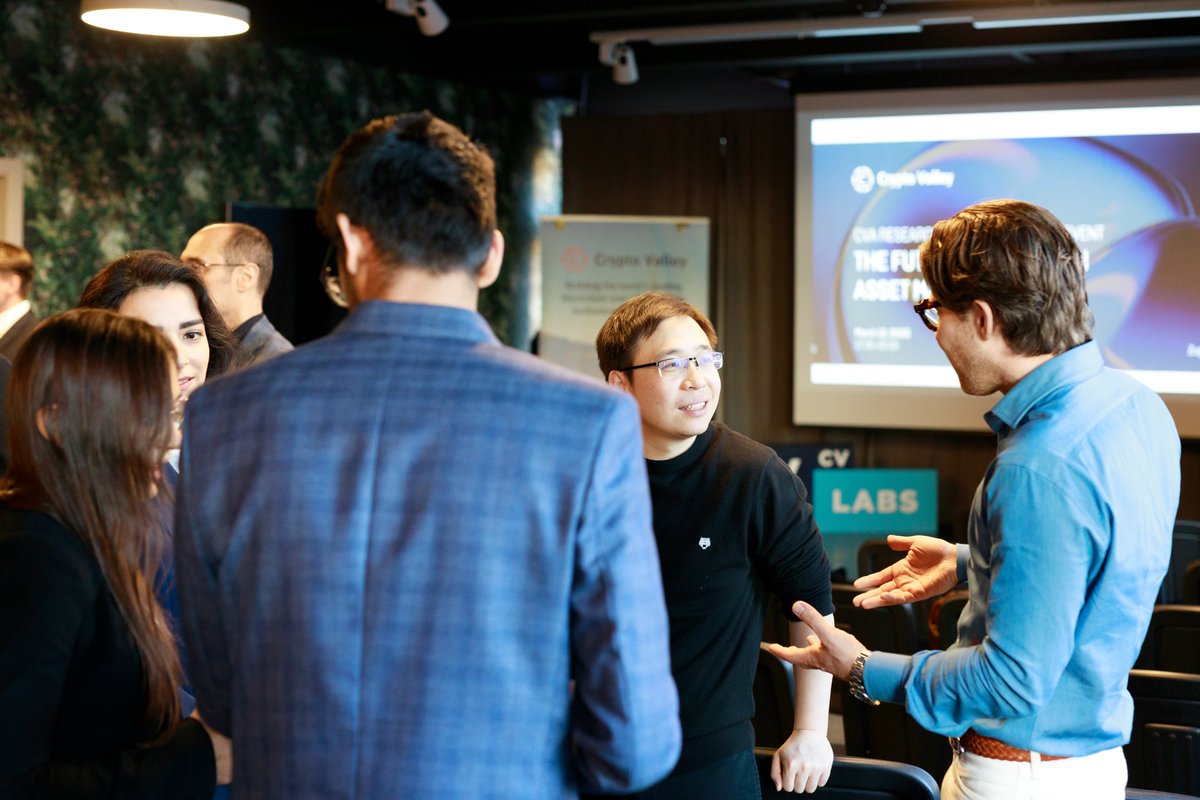 Crypto Valley tweet media