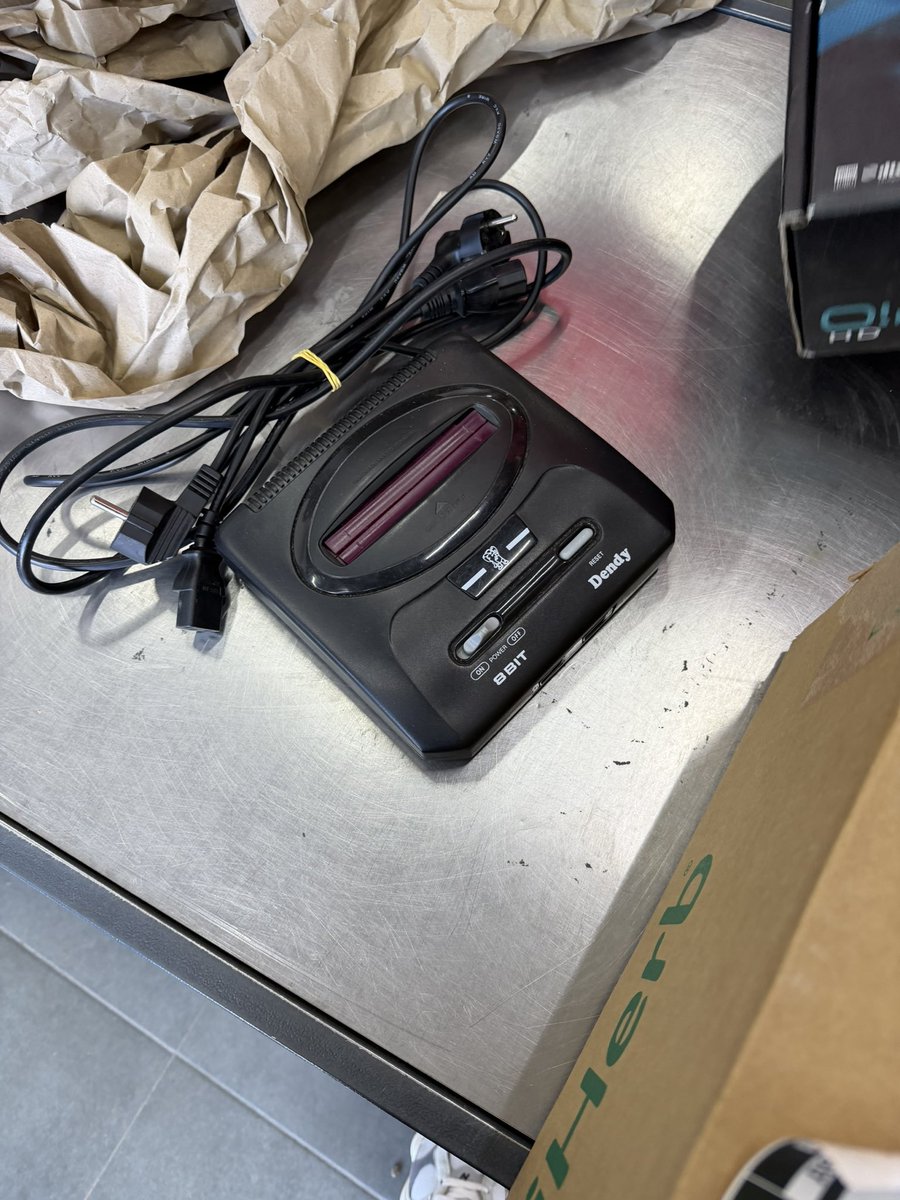 Andrii Tkachuk tweet media