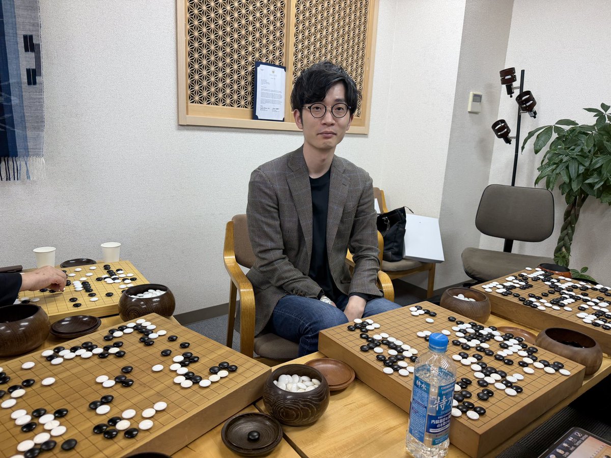 新宿囲碁サロン tweet media